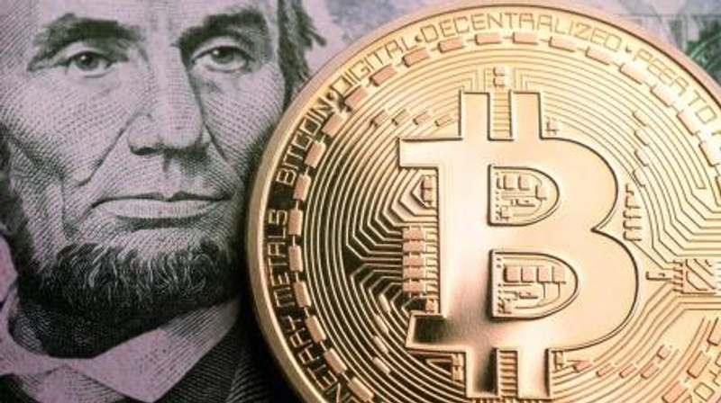 Cryptocurrencies and the US dollar – a symbiosis, currently not requiring operational intervention